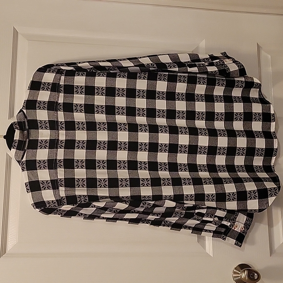 Talbot's Buffalo Check Button down Top - Picture 6 of 6